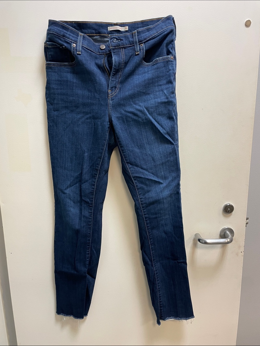 Levi’s 724 High Rise Straight (31)